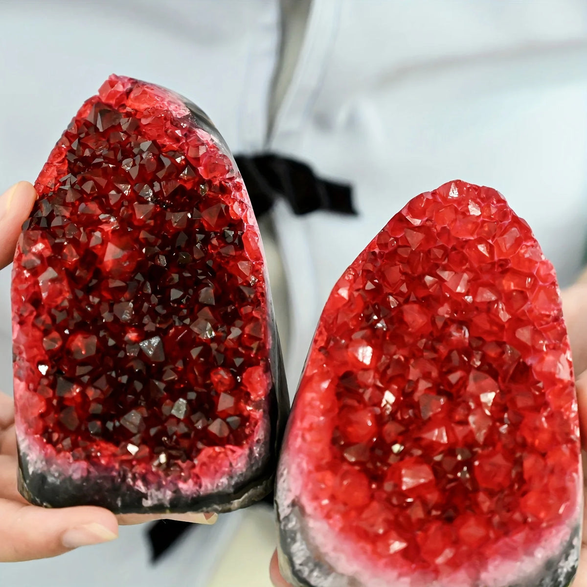 CrystalHola Geode Stone Display Cluster Decorative Home Office Ornament
