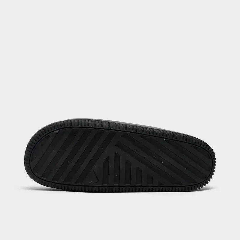 Nike Mens Outdoor Sneakers And Beach Sandals With Debossed Swoosh