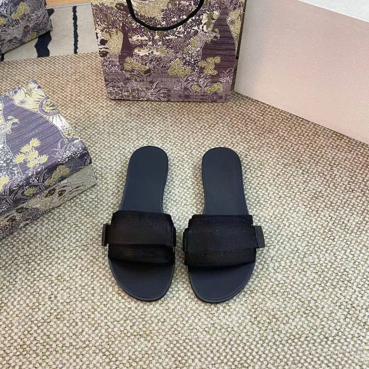 Womens Jacquard Embroidered Flat Slippers Single Strap Sandals